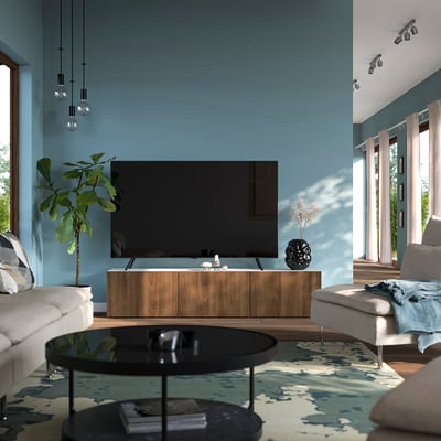 BESTÅ طاولة تلفزيون مع أبواب, أبيض Lappviken/بني شكل خشب الجوز, 180x42x38 سم