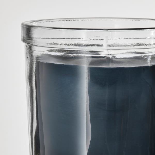 FRUKTSKOG شمعة معطرة في كأس, نجيل الهند والغرنوقي/فيروزي-أسود, 40 س