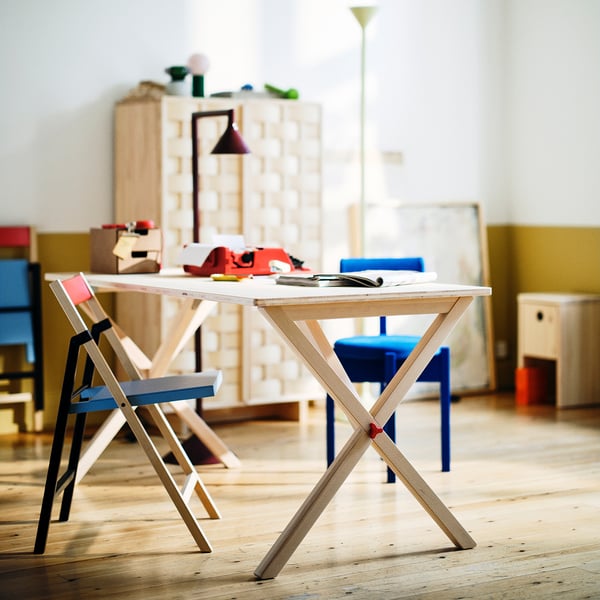 IKEA PS 2026 طاولة, قابلة للطي/صنوبر طلاء شفاف, 156x75 سم