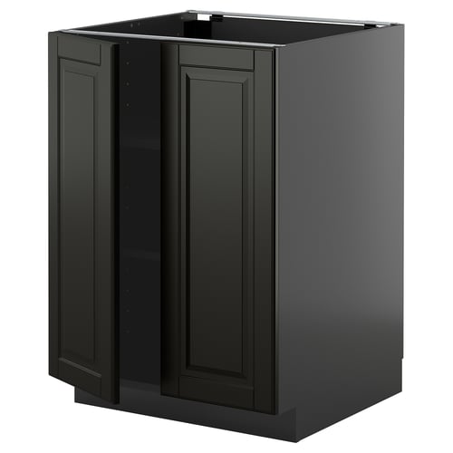Black METOD kitchen cabinet with bevelled edges and adjustable shelves.