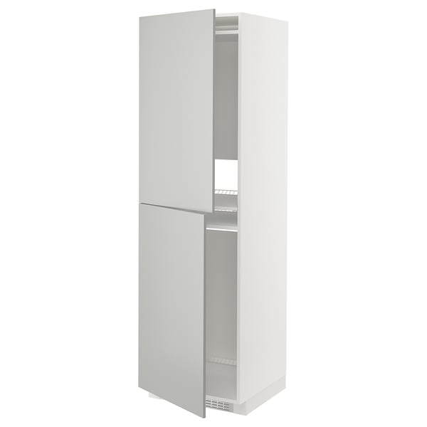White METOD cabinet with light grey havstorp doors, sleek modern design.
