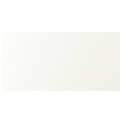 White VALLSTENA kitchen cabinets with smooth, easy-to-clean foil surfaces.