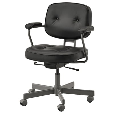 Der ALEFJÄLL Bürostuhl aus schwarzem Leder mit hoher Rückenlehne, verstellbarer Lendenwirbelstütze, gepolsterten Armlehnen und einem Fünfradgestell sorgt für Mobilität und Komfort.