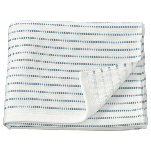 Blau gestreiftes weißes Handtuch, gefaltet, mit beschnittenen Kanten, aus 100% Baumwolle.