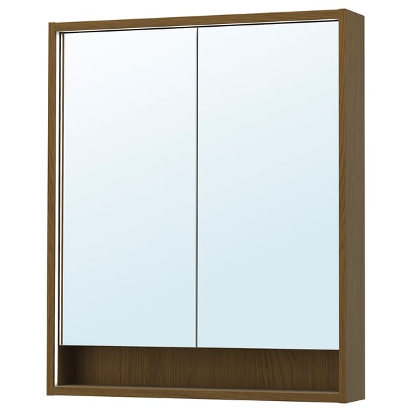 Der FAXÄLVEN Spiegelschrank ist eichenfarben mit integrierter Beleuchtung und einem Holzrahmen. Er hat eine rechteckige Form, einen großen Spiegel und ein Regal darunter.