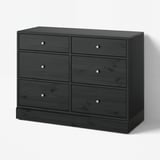 HAVSTA schwarze Truhe mit 6 Schubladen aus Kiefernholz, glatt und elegant, perfekt für die Lagerung im Schlafzimmer.