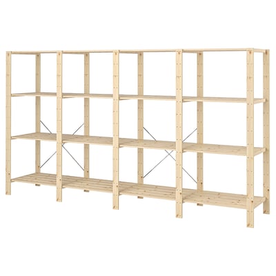 Ein HEJNE Aufbewahrungsschrank aus Holz, hell, rechteckig mit mehreren Regalen, aus massiver Kiefer, für schwere Lasten konzipiert und anpassbar.