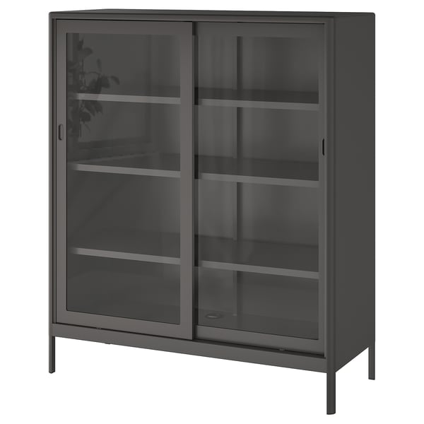 Ein dunkelgrauer Metallschrank mit Schiebetüren von idaasen, ideal zum Aufbewahren und Ausstellen von Gegenständen und gleichzeitig zum Schutz vor Staub.