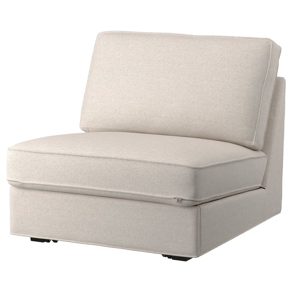 Ein beiges 1-Sitzer-Schlafsofa von KIVIK mit einem klaren, modernen Design. Seine kompakte Form, die weichen Kissen und der strapazierfähige Stoff machen ihn vielseitig für kleine Räume.