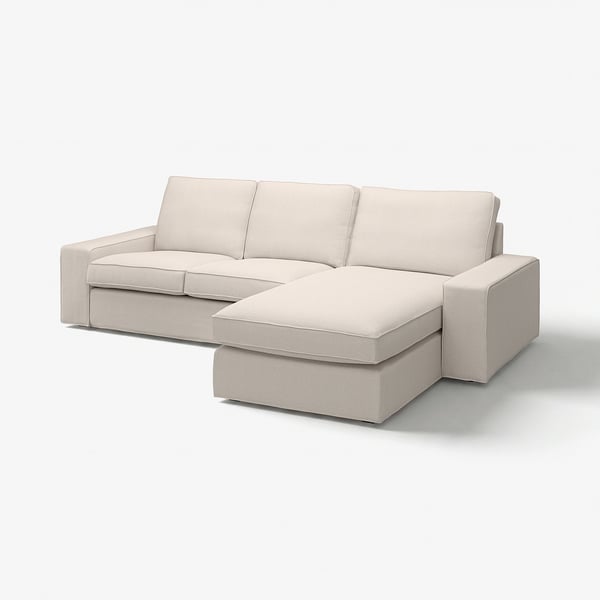 Beige KIVIK-Ecksofa, modernes Design mit niedrigen Armlehnen und abnehmbarer Chaiselongone, weicher Stoff.