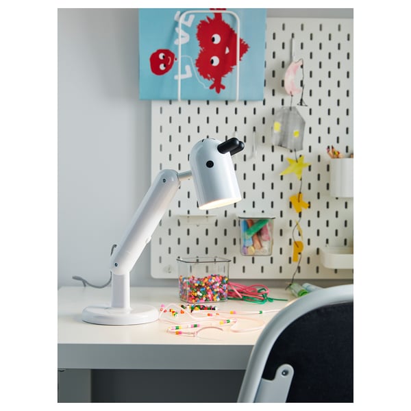 Kinder-Bastelleuchte KRUX, weiß, verstellbarer Arm, Kunststoff, runder Schirm.