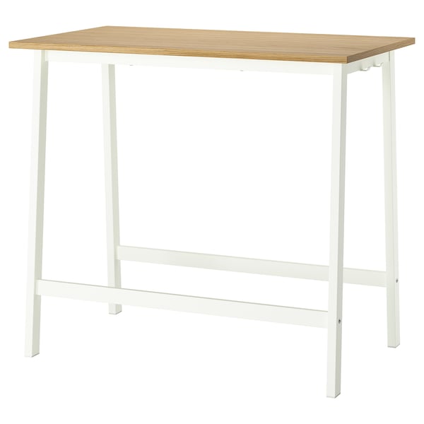 MITTZON weißer Arbeitsplattentisch langlebige, schmutzabweisende Platte aus hellem Holz auf weißen Metallbeinen, perfekt für moderne Räume.