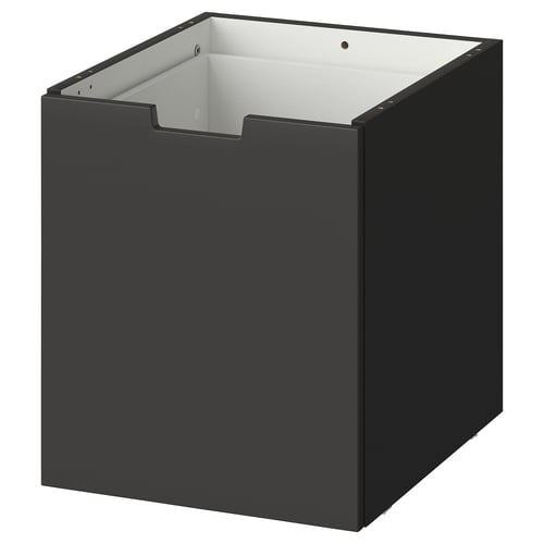 Schwarze NORDLI Kommode. Quadratisches, minimalistisches Design mit glatten Oberflächen.