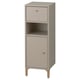 Ein NORSÄLVEN Badezimmerschrank in Beige. Es besteht aus einer Schublade, einer Tür und einem offenen Regal. Der Schrank hat ein schlankes Design mit Holzbeinen.