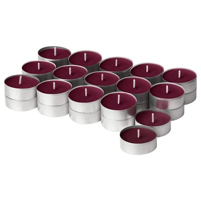 Set mit 16 burgunderroten Kerzen in Silberhaltern, verschiedene Formen, Wohnkultur.