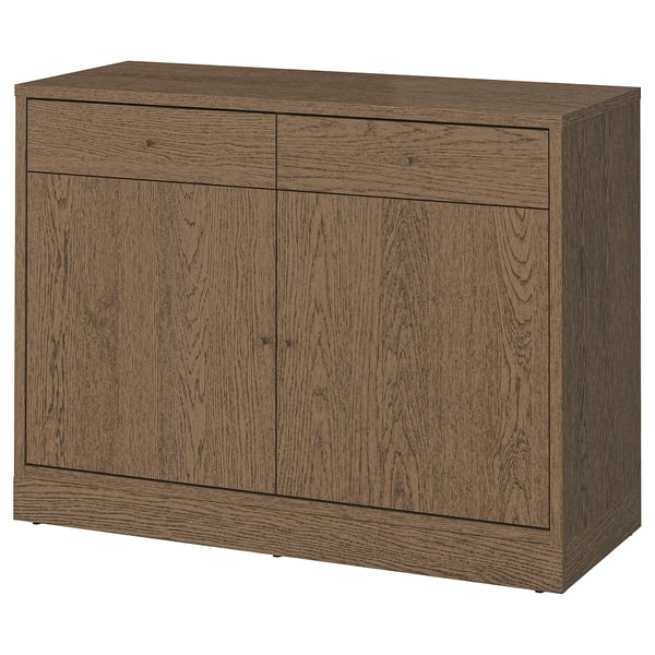 Das TONSTAD Sideboard in brauner Ausführung mit gebürstetem Furnier bietet Stauraum mit Schubladen und Schränken.