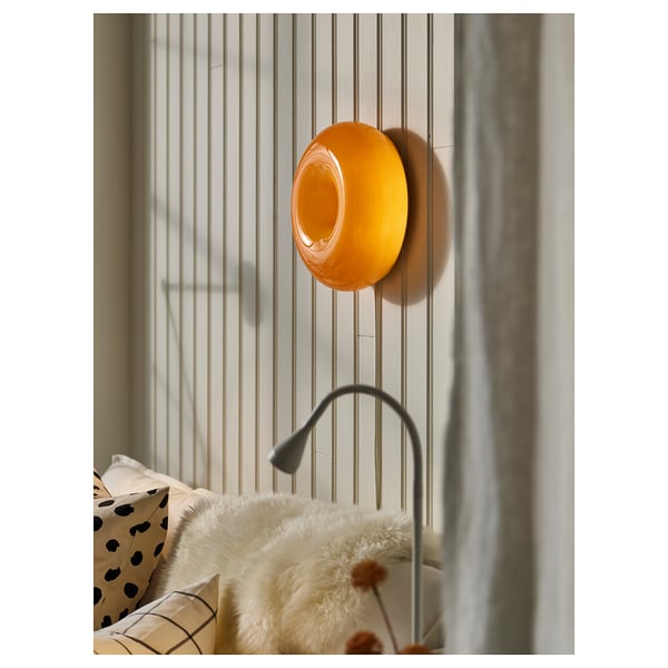 VARMBLIXT Tisch-/Wandleuchte, LED, orange Glas/rund, 30 cm