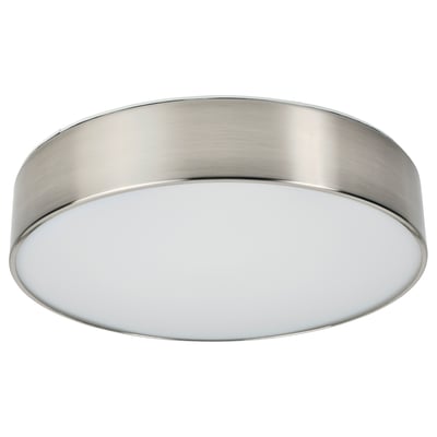 Runde Deckenleuchte aus gebürstetem Nickel.
