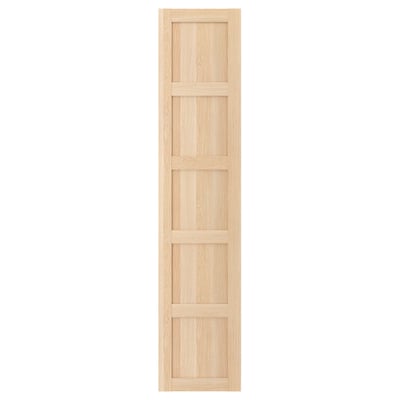 The BERGSBO door, a light brown wooden effect door with four square panels and a classic design.
