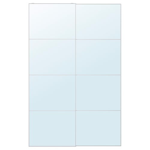 Panneaux transparents de l’armoire miroir AULI : 2 cadres en aluminium, 4 feuilles de verre avec film de sécurité, rails de fermeture douce.