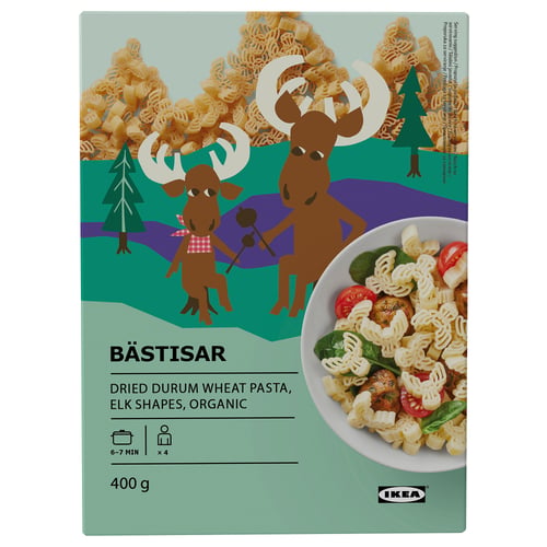 IKEA BÄSTISAR : boîte de pâtes de blé dur biologique en forme d’élan avec des instructions de cuisson et des images d’orignal et de salade de pâtes.