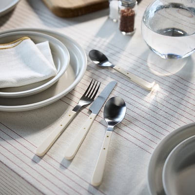 DOFTSKÖLD Ménagère 24 pièces, blanc cassé