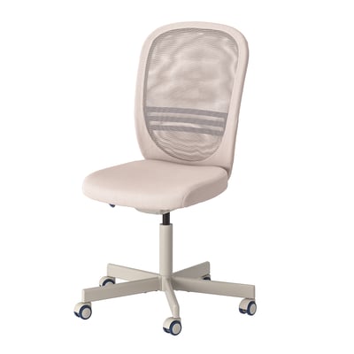 Chaise de bureau beige ikea FLINTAN avec dossier ergonomique en maille et roulettes.