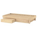 Lit en bois GLAMBERGET , naturel. Rectangulaire, extensible avec des lattes et du rangement.