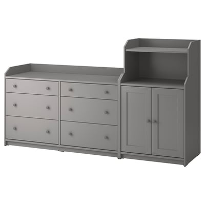 HAUGA : ensemble de chambre à coucher gris avec commode large, 6 tiroirs et armoire haute. Design moderne et pratique.