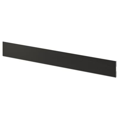 Moulures de meuble de cuisine en bois noir, rectangulaires, design simple.