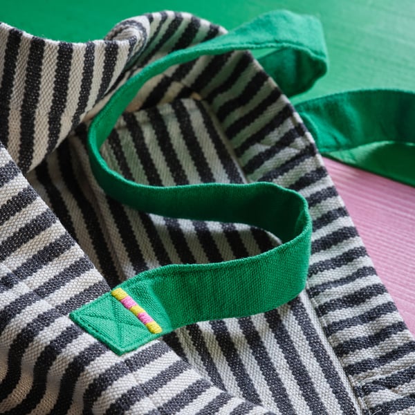 MÄVINN Sac, vert/rayure blanc/noir