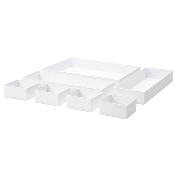 Boîtes de rangement MALAREN blanches. Ils existent en différentes tailles et formes, fabriqués à partir de carton recyclé, idéal pour organiser les tiroirs.