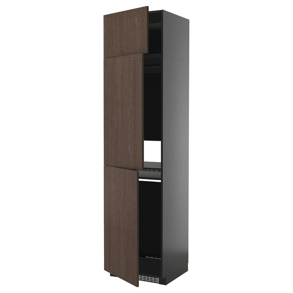Armoire de cuisine en chêne brun, haute, moderne.