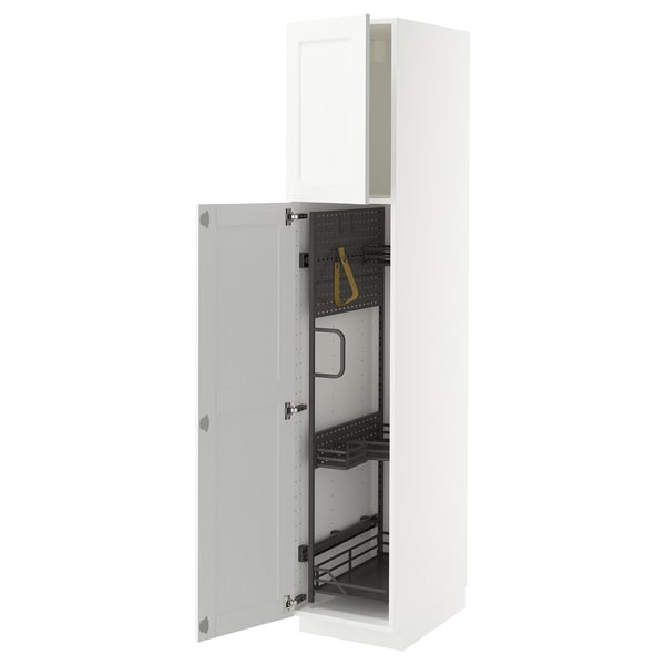Armoire blanche METOD avec organisateurs coulissants, panneaux de fibres et mélamine.