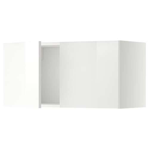 Un ensemble d’armoires de cuisine METOD blanc brillant au design moderne. L’ensemble comprend des unités murales.