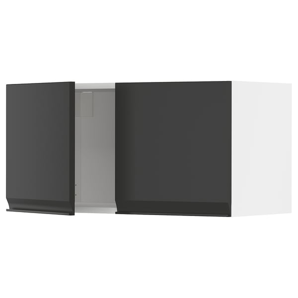 Armoire de cuisine noire METOD, design moderne et élégant avec bords chanfreinés.