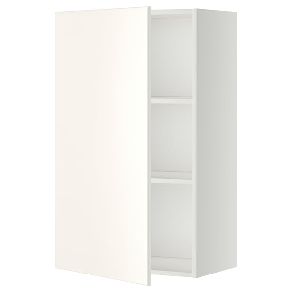 Armoire de cuisine METOD blanche avec façades veddinge, forme carrée, design lisse, étagère réglable.