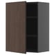 Une armoire en bois brun foncé avec une seule étagère réglable, dotée d’un design élégant et moderne.