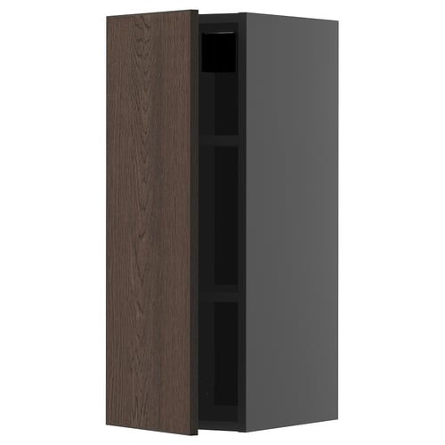 Armoire de cuisine moderne en bois foncé avec porte à manchon et étagères.