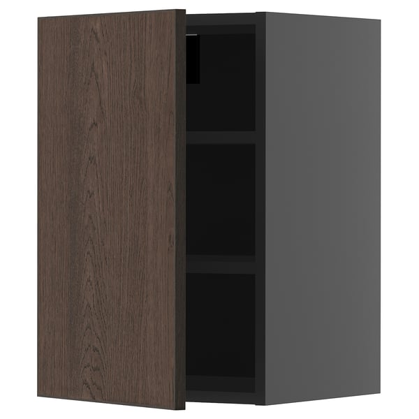 Armoire murale ouverte en bois gris et foncé, de forme rectangulaire avec une étagère.