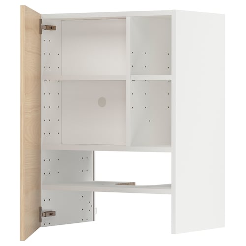 Un meuble de cuisine METOD blanc avec une étagère réglable et une porte en bois.