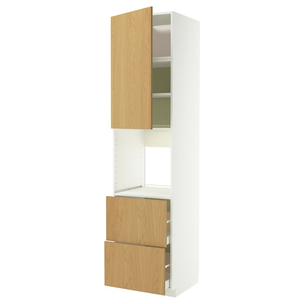 Un meuble de cuisine METOD blanc avec des portes et des tiroirs en bois, avec des étagères à l’intérieur.
