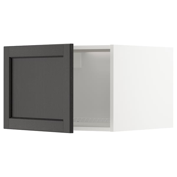 Armoire en bois teinté noir avec porte ouverte