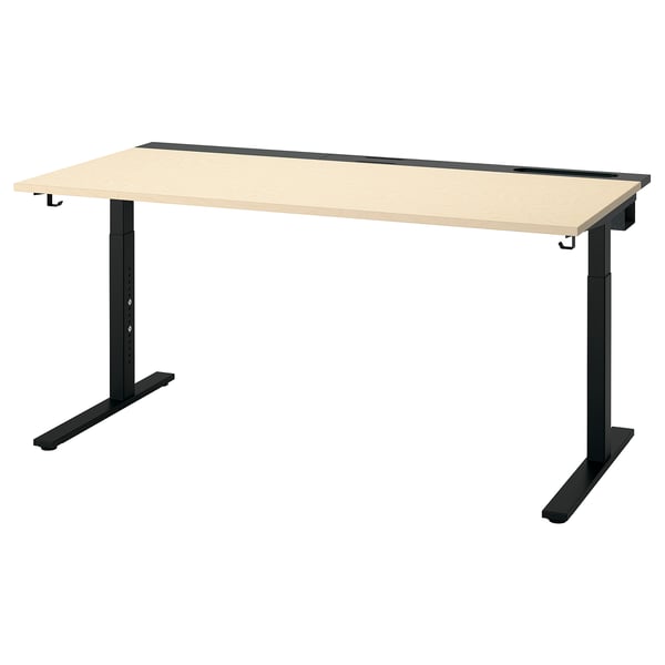 Bureau en bois clair avec pieds noirs, hauteur réglable