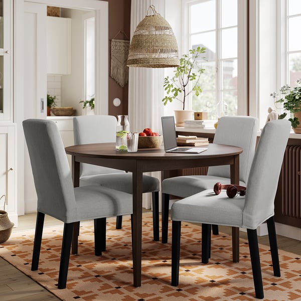 NÄSINGE / BERGMUND Table et 4 chaises, brun foncé placage hêtre teinté/Orrsta gris clair noir, 120 cm