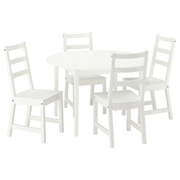 Un ensemble de salle à manger NÄSINGE blanc, composé d’une table ronde et de quatre chaises avec un design à dossier en échelle.
