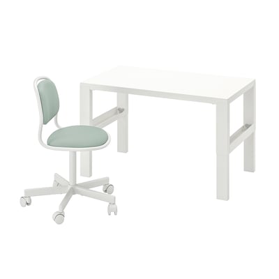 Bureau blanc moderne avec pieds en métal et chaise vert clair.