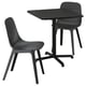 Ensemble de meubles modernes noirs avec table carrée et chaises d’assise incurvées.