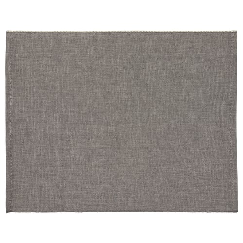 Un set de table rectangulaire gris SVARTSENAP en coton. Il s’agit d’un design simple et tissé.