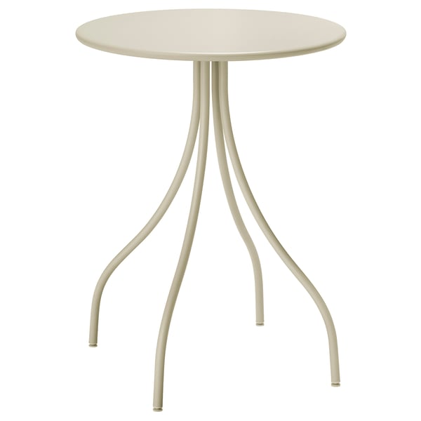 Table d’appoint beige soignée, TÅNEBRO, pieds incurvés, design moderne, et est fabriquée en acier enduit de poudre.